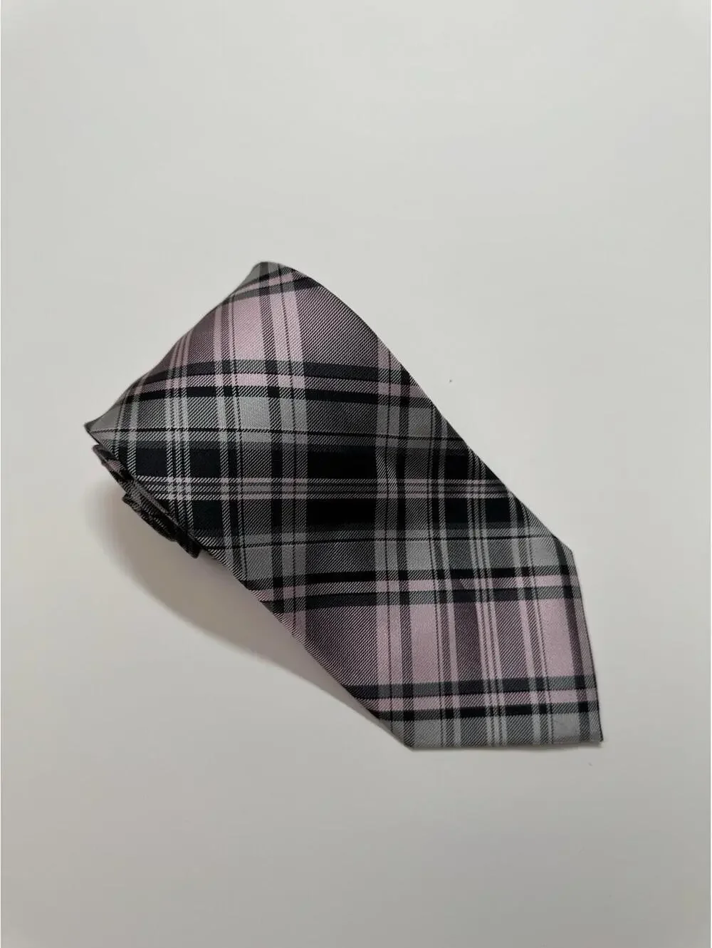 Chaps 100% Silk Tie In Pink And Grey Plaid